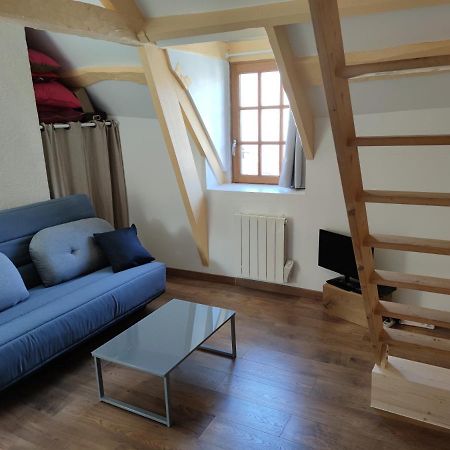 Le Saint Leonard...Il Est Orange Apartment Honfleur Exterior photo