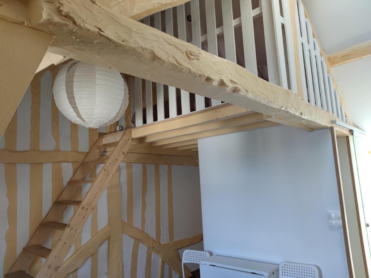 Le Saint Leonard...Il Est Orange Apartment Honfleur Exterior photo